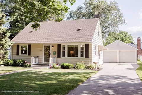 1108 E Cavanaugh Rd, Lansing, MI 48910 photo 1