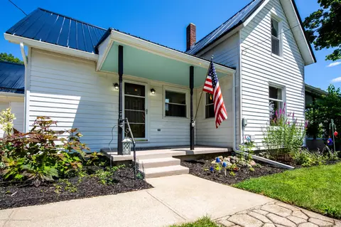 301 Green St, Perry, MI 48872 photo 25