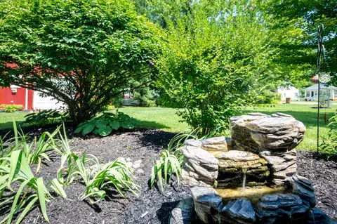 301 Green St, Perry, MI 48872 photo 30
