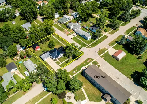 301 Green St, Perry, MI 48872 photo 53