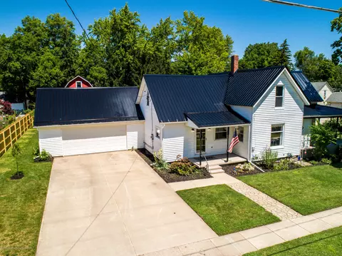 301 Green St, Perry, MI 48872 photo 49