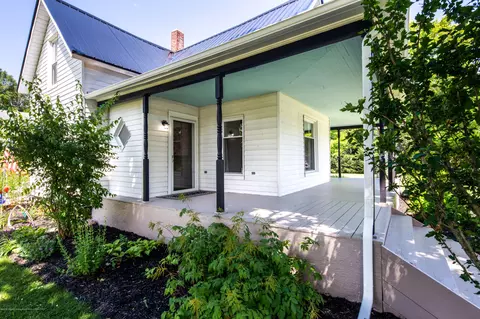 301 Green St, Perry, MI 48872 photo 26