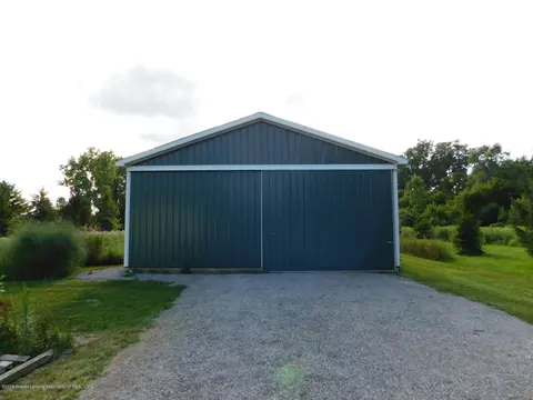 400 S Aurelius Rd, Mason, MI 48854 photo 5