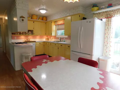 400 S Aurelius Rd, Mason, MI 48854 photo 10