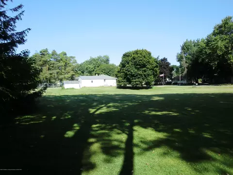 1378 Cloverleaf Rd, Lansing, MI 48906 photo 22
