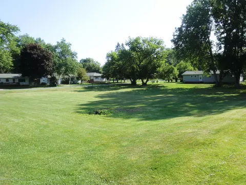 1378 Cloverleaf Rd, Lansing, MI 48906 photo 20