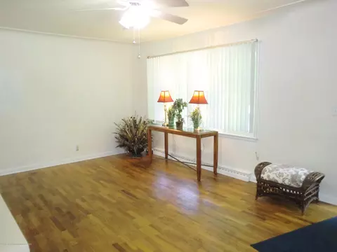 1378 Cloverleaf Rd, Lansing, MI 48906 photo 10
