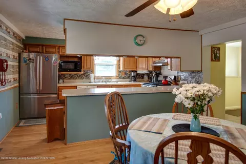 702 Williams St, Williamston, MI 48895 photo 14