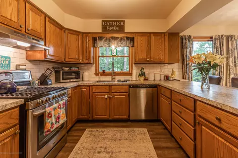 13210 White Pine Dr, Dewitt, MI 48820 photo 13