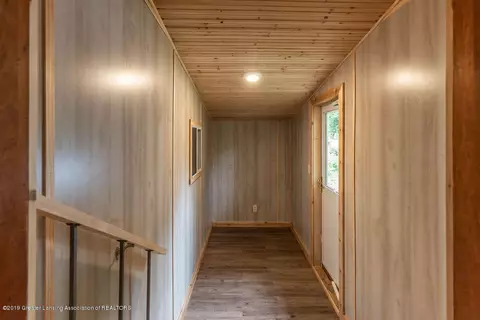 539 E Washington St, Dimondale, MI 48821 photo 7