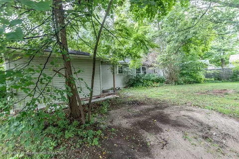 539 E Washington St, Dimondale, MI 48821 photo 3