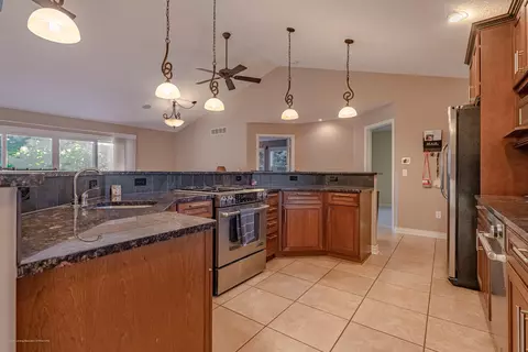 11996 Sara Ann Dr, Dewitt, MI 48820 photo 10