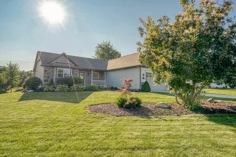 11996 Sara Ann Dr, Dewitt, MI 48820 photo 32