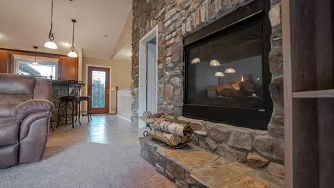 11996 Sara Ann Dr, Dewitt, MI 48820 photo 9