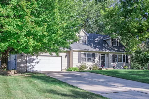 13351 Blackwood Dr, Dewitt, MI 48820 photo 2