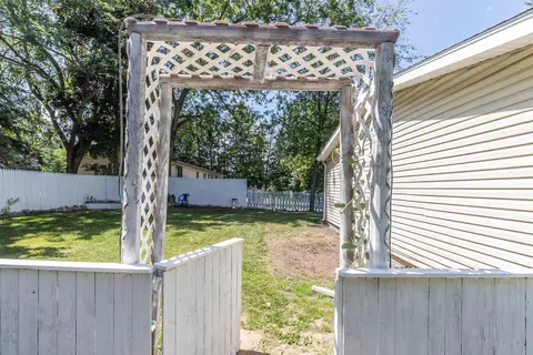 2847 W Britton Rd, Perry, MI 48872 photo 21