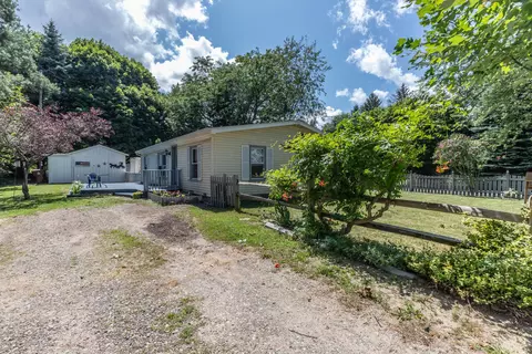 2847 W Britton Rd, Perry, MI 48872 photo 25