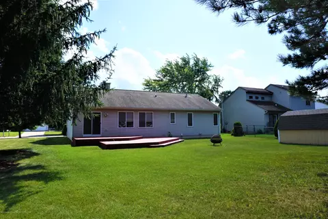 1240 Calumet Dr, Dewitt, MI 48820 photo 21