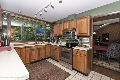 1987 Valley Brook Dr, Okemos, MI 48864 photo 13