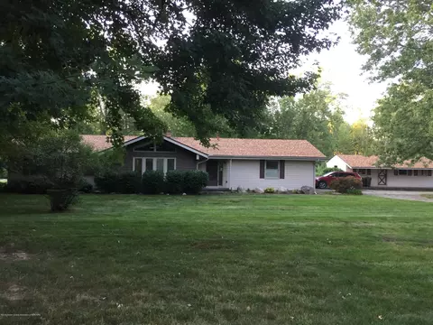 805 E Dill Dr, Dewitt, MI 48820 photo 1