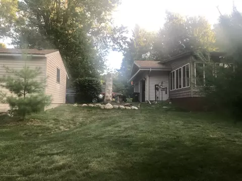 805 E Dill Dr, Dewitt, MI 48820 photo 8