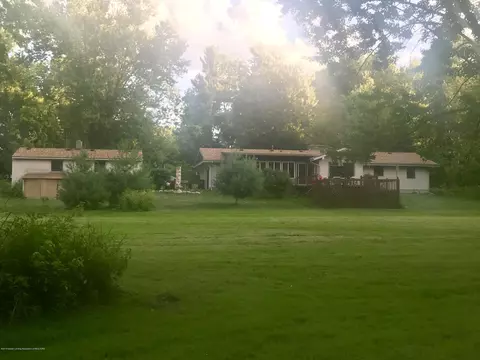 805 E Dill Dr, Dewitt, MI 48820 photo 20