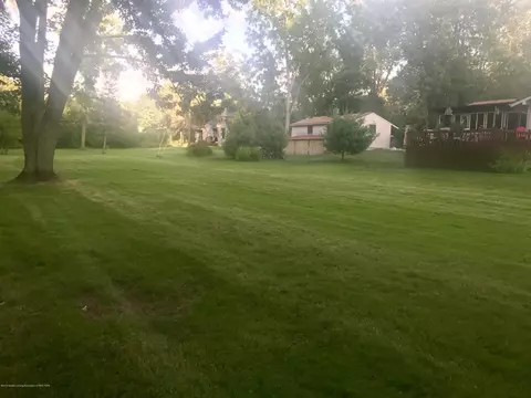 805 E Dill Dr, Dewitt, MI 48820 photo 10