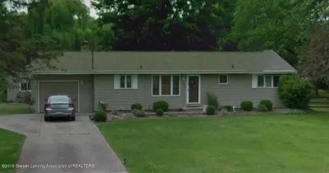 2365 Pine Tree Rd, Holt, MI 48842 photo 1