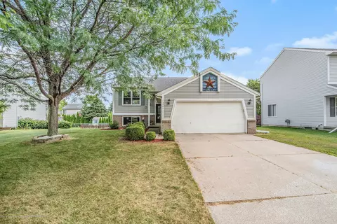 12741 Houghton Dr, Dewitt, MI 48820 photo 1