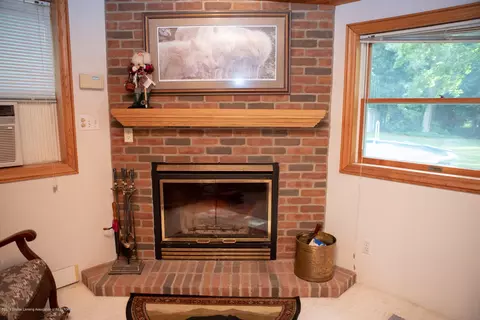5396 Meridian Rd, Haslett, MI 48840 photo 10