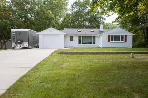 5396 Meridian Rd, Haslett, MI 48840 photo 1