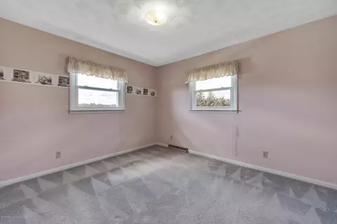 14560 Nichols Rd, Bath, MI 48808 photo 15