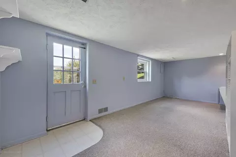 14560 Nichols Rd, Bath, MI 48808 photo 24