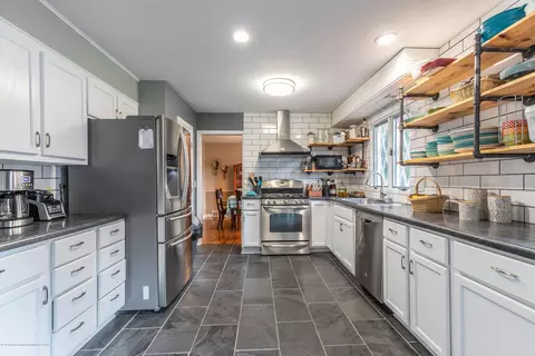 1138 Haslett Rd, Haslett, MI 48840 photo 1