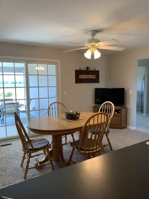 3199 E Wildermuth Rd, Owosso, MI 48867 photo 5