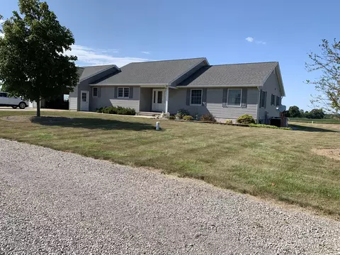3199 E Wildermuth Rd, Owosso, MI 48867 photo 1