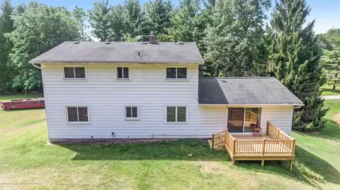11807 Upton Rd, Bath, MI 48808 photo 43