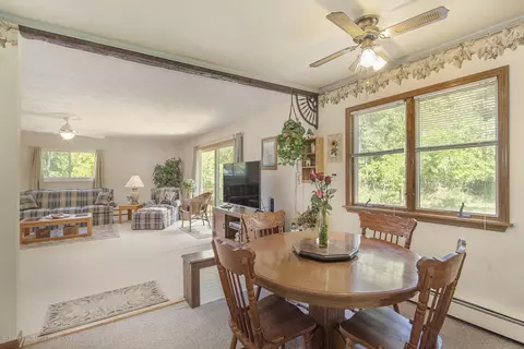 11807 Upton Rd, Bath, MI 48808 photo 8