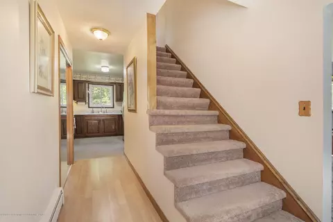 11807 Upton Rd, Bath, MI 48808 photo 3