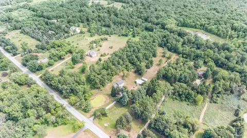 11807 Upton Rd, Bath, MI 48808 photo 52