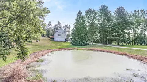11807 Upton Rd, Bath, MI 48808 photo 45