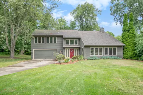 705 Lehigh Dr, Dewitt, MI 48820 photo 1