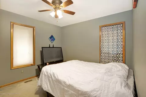 705 Lehigh Dr, Dewitt, MI 48820 photo 27