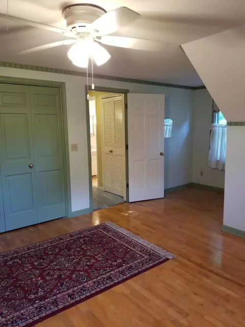 1434 Maycroft Rd, Lansing, MI 48917 photo 13