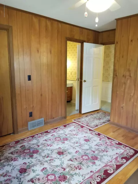 1434 Maycroft Rd, Lansing, MI 48917 photo 18