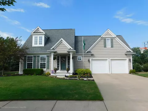 627 N Bailey Cir, Mason, MI 48854 photo 1