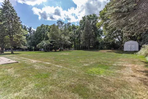 12590 Mckouen Dr, Dewitt, MI 48820 photo 29