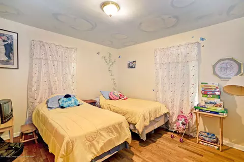 3306 Sunny Ln, Lansing, MI 48906 photo 10