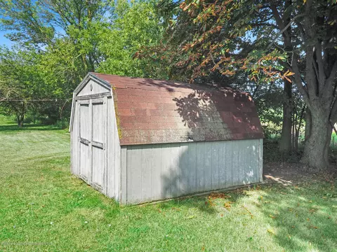 8842 S Francis Rd, Dewitt, MI 48820 photo 25