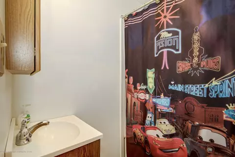 8842 S Francis Rd, Dewitt, MI 48820 photo 14